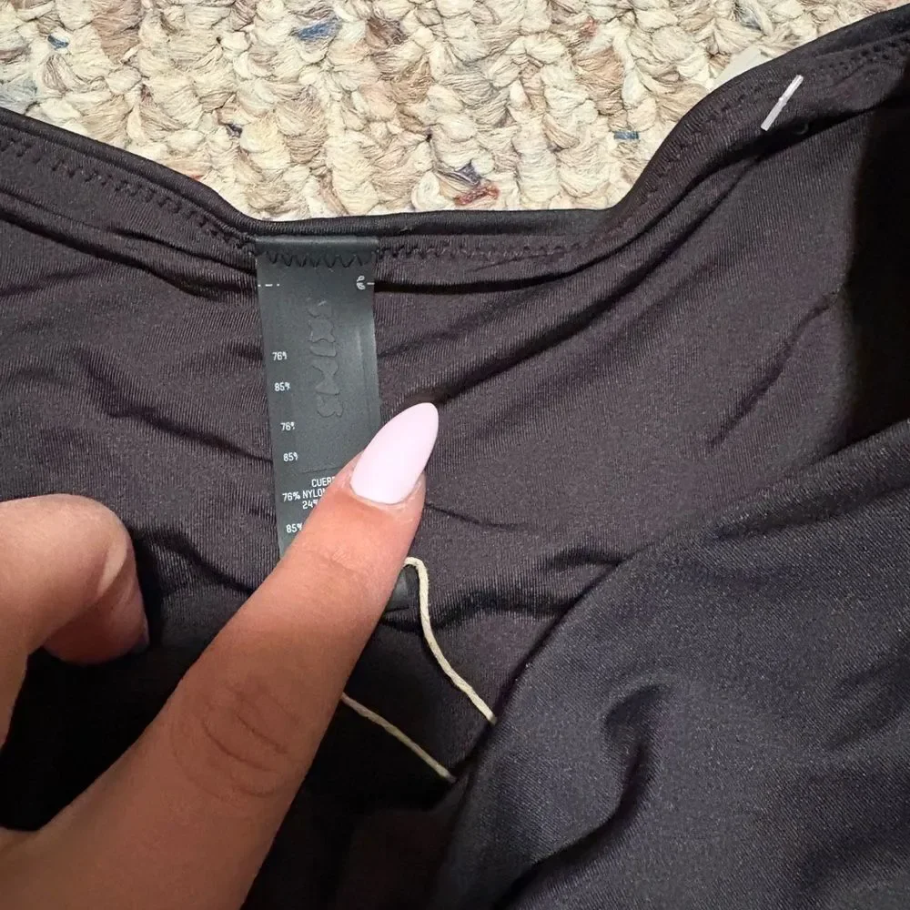 NWT Skims Mid Waist Bikini Bottom in Black Onyx- Size Small